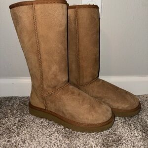 Ugg